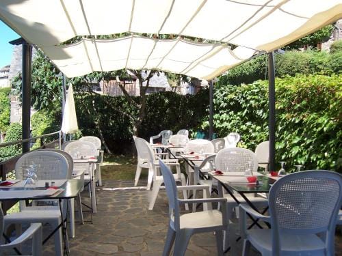 Auberge Hotel de Tournemire - Cantal Hotel in Auvergne-Rhône-Alpes