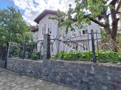 Musala 1 Bed & Breakfast Hotel in North Macedonia