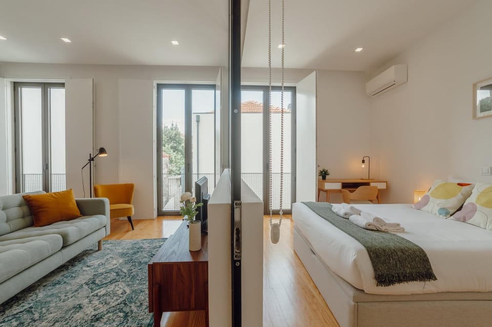 Courtyard Oporto Design E Hotel in Porto