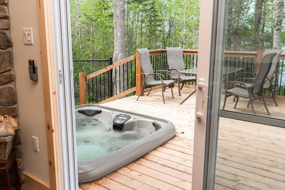 Woodhaven Country Lodge Hotel in New Brunswick