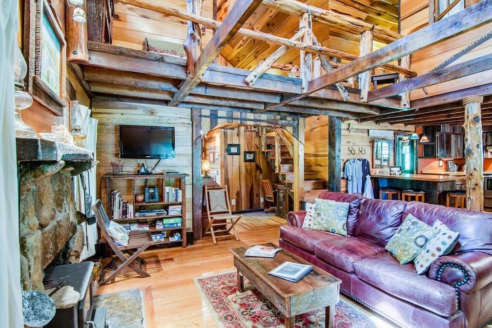 Butterfly Hollow B&B Hotel in Tennessee