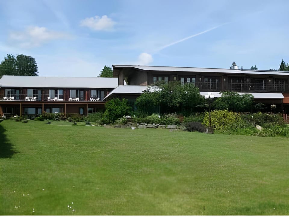 Harbour House Hotel Hotel in Salt Spring Island