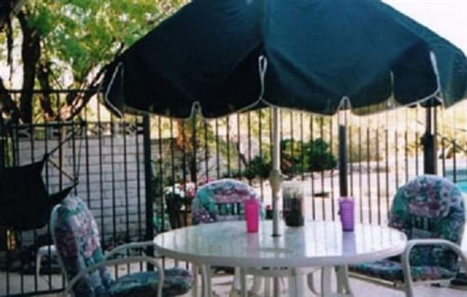 Bed and Bagels of Tucson Hotel in Tanque Verde