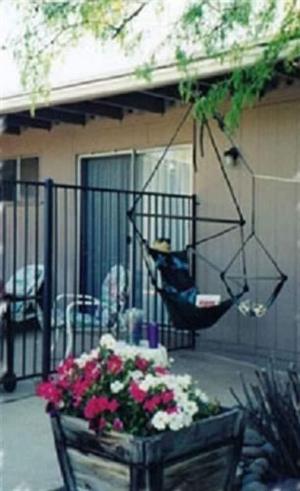 Bed and Bagels of Tucson Hotel in Tanque Verde