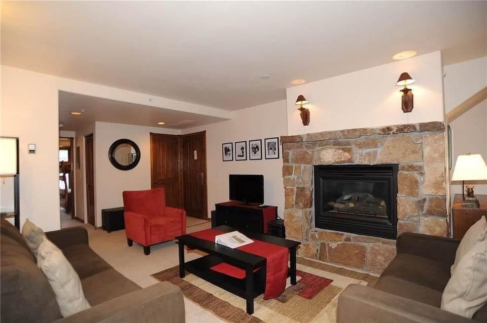 Los Pinos by Breckenridge Resort Managers Hotel in Breckenridge