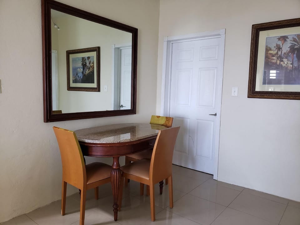 Villa Indigo 1Br in Private Gated Estate Hotel in Virgin Islands (U.S.)