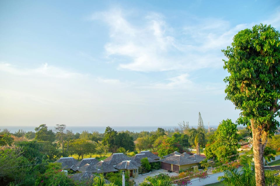 2 Bdrm Apartment at Runaway Bay Hotel in Runaway Bay