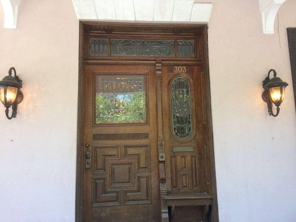 Godley Manor Hotel in Savannah
