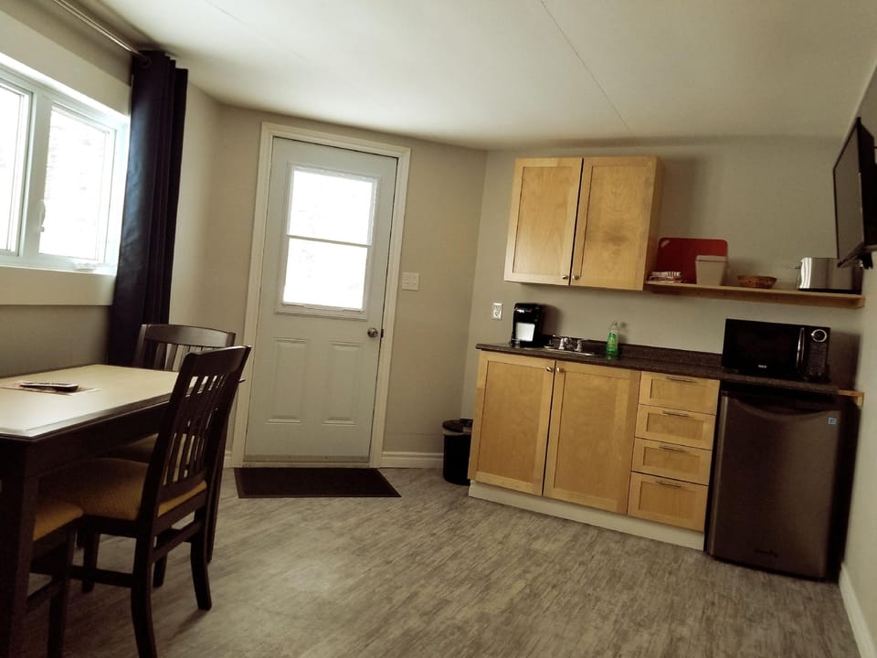 Torrent River Inn Hotel in Newfoundland and Labrador