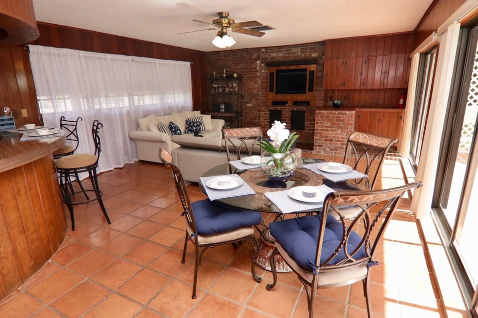 La Finca Miami by SoFla Vacations Hotel in Glenvar Heights