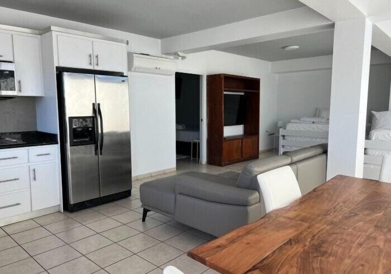 Bella Surf Inn Hotel in Aguadilla