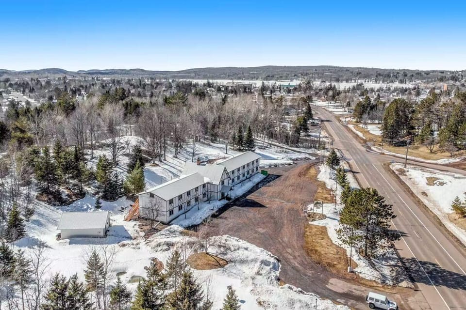 Snow Chasers Lodge Hotel in Wisconsin