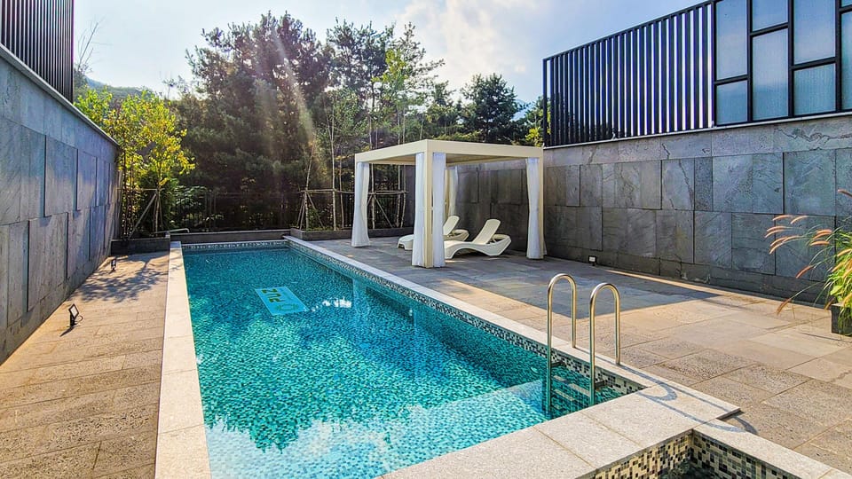 Villafuzz Pool Villa Hotel in Gyeonggi-do