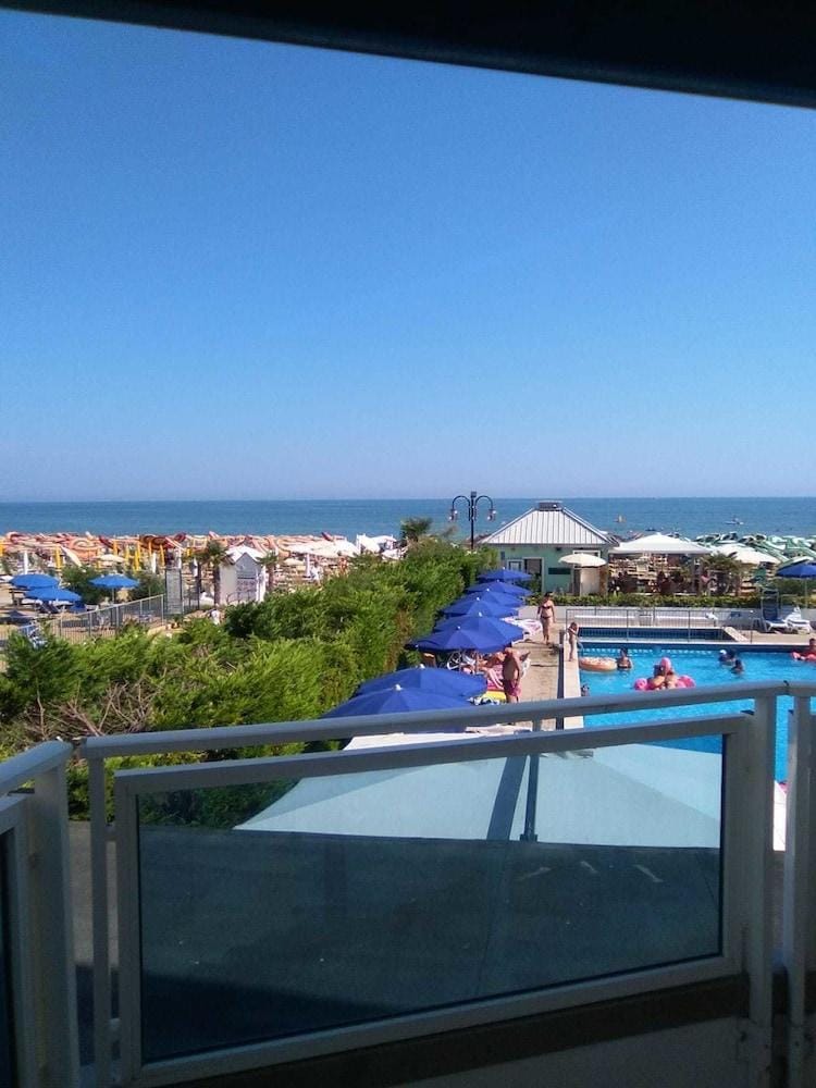 Hotel MaxiHeron Hotel in Lido di Jesolo