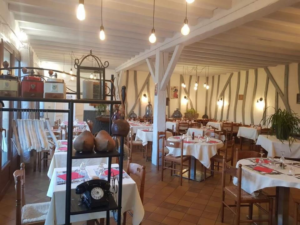 La Taverne Hotel in Hauts-de-France