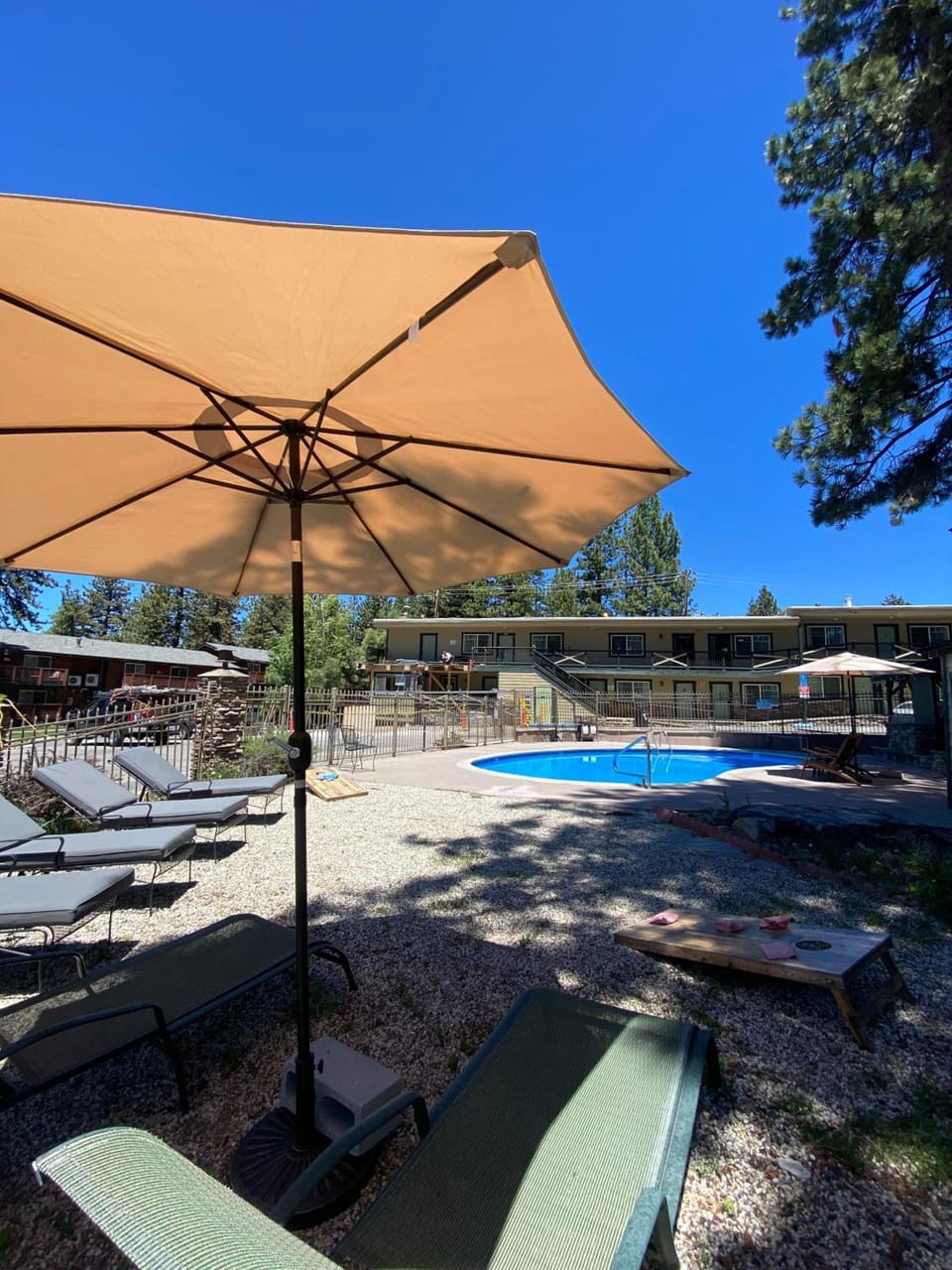 Moose and Maple Lodge Motel in South Lake Tahoe