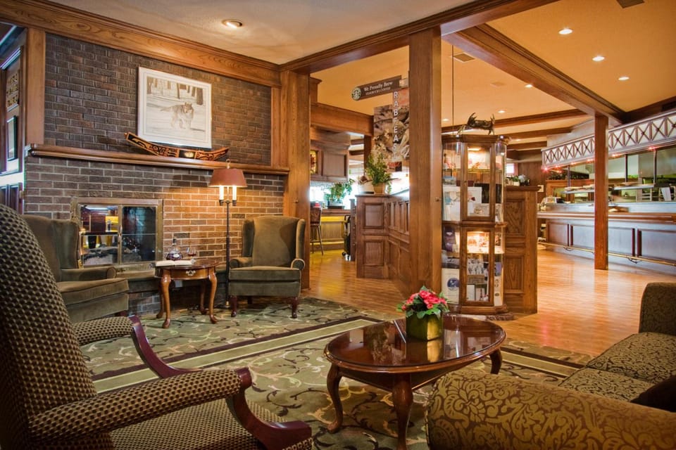 Crest Hotel Hotel in Prince Rupert