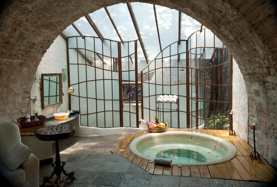 Hot tub