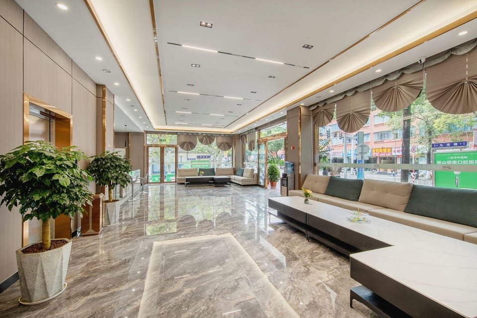 Transportation Hot Spring Hotel Hotel in China