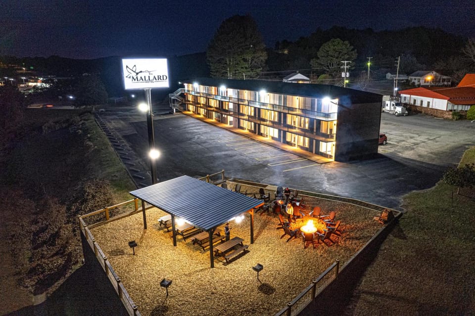 The Mallard Hotel Hotel in Ducktown