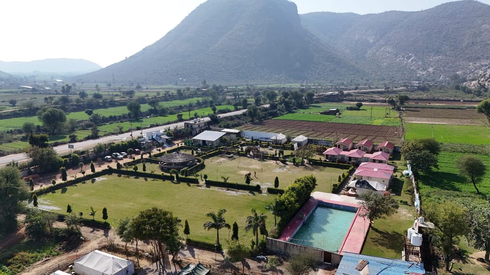 Vanbagh Sariska Resort Hotel in Rajasthan