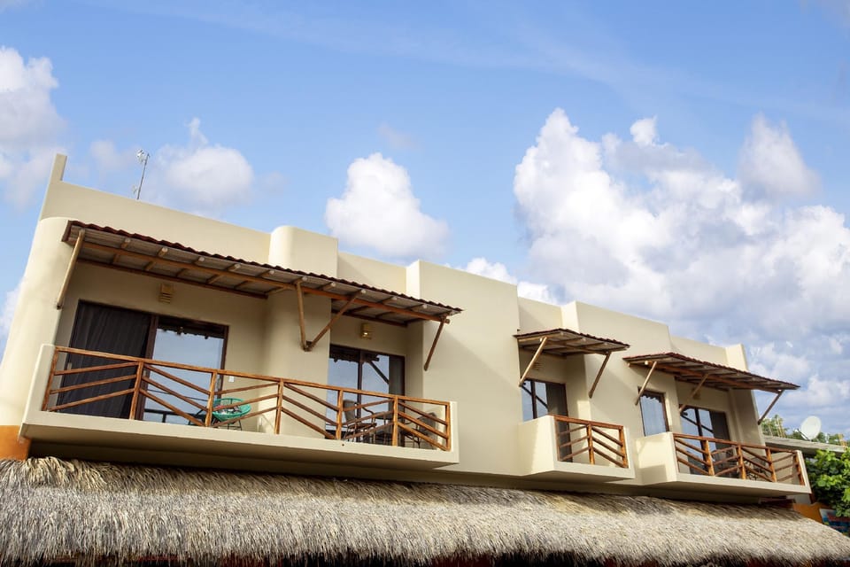Punta Arena Surf Suites Hotel in Brisas de Zicatela