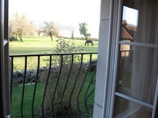 Chez Robert et Catherine Hotel in Jura