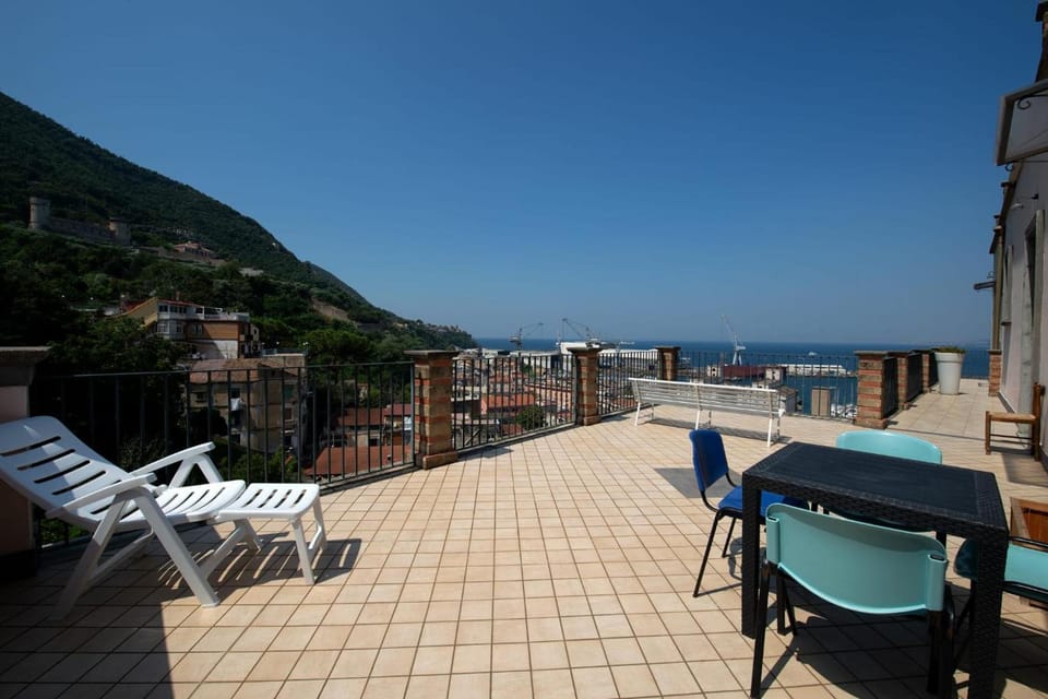 Stabia GulfView Hostel in Castellammare di Stabia