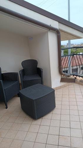 B&B "LE LUCI" CAMERA IN ATTICO SUPER VISTA interno 2 rose rosa Hotel in Vasto