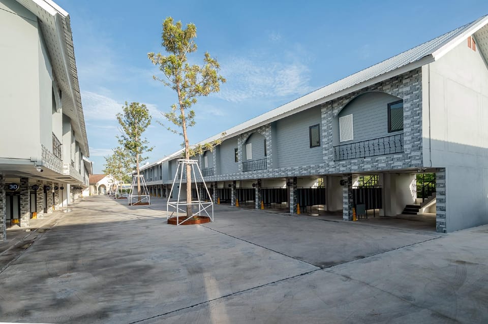 Crystal Hotel Hotel in Rayong, Mueang Rayong District, Rayong, Thailand