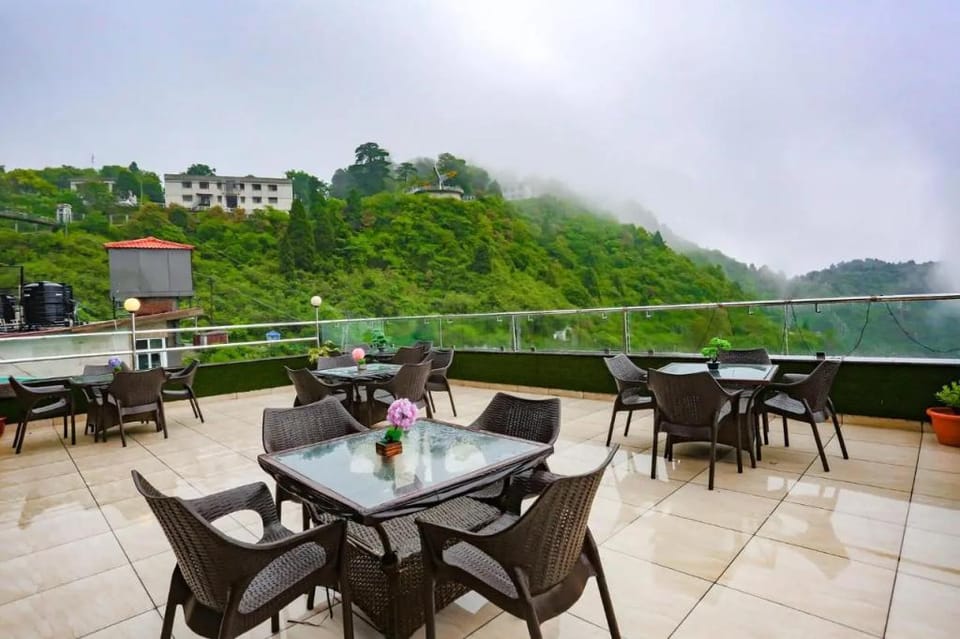 FabHotel Winterline Inn Hotel in Uttarakhand