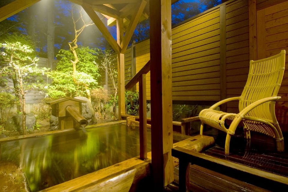 Kusatsu Onsen Kanemidori Hotel in Japan
