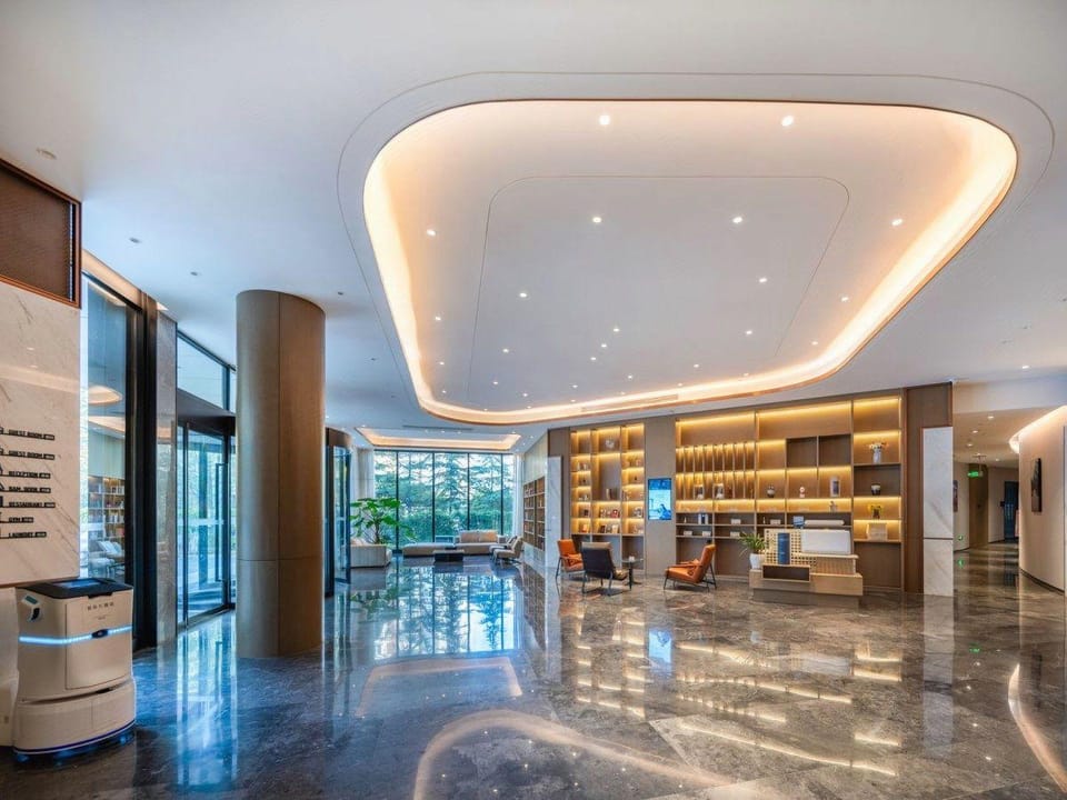 Atour X Hotel Zaozhuang High-speed ​​Railway Station Hotel in Jiangsu