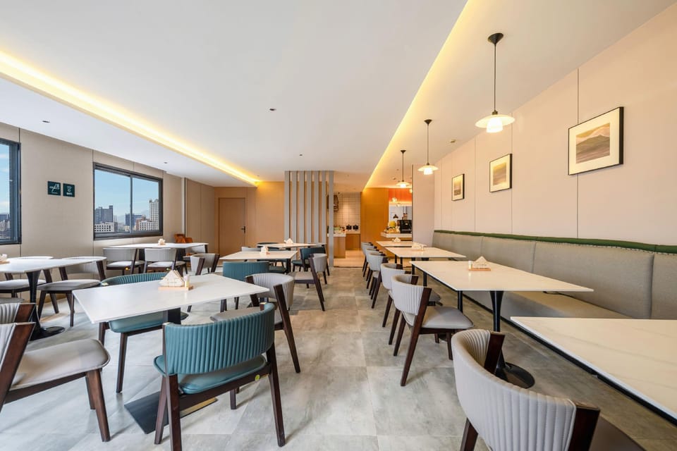Atour X Hotel Hangzhou Wenyi Road Hotel in Hangzhou