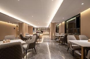 Atour X Hotel Hengdian World Studios Dream Valley Hotel in Zhejiang