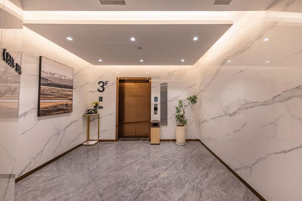 Atour Hotel Nanjing Pukou Economic Development Zone Qiaolin Hotel in Nanjing