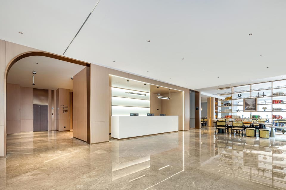 Atour Hotel Shanghai Hongqiao Xinzhuang Business District Hotel in Shanghai