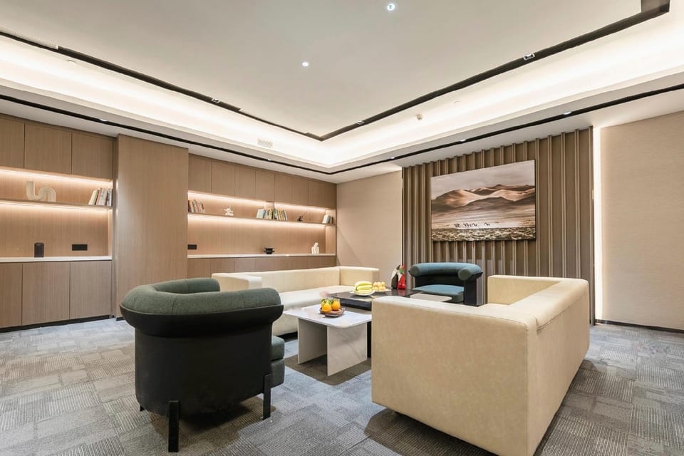 Atour Hotel Jiaxing Zhongshan Road Jiangnan Mo'er Hotel in Suzhou