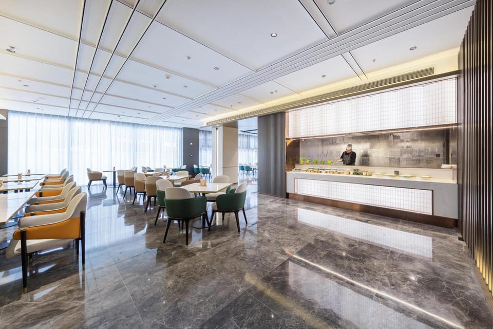 Atour Hotel Suqian Xihu Road Golden Eagle Plaza Hotel in Jiangsu