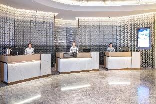 Atour Hotel Suqian Industrial Park Wuyue Plaza Hotel in Jiangsu
