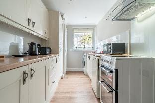 Shaw Apartment  Hotel in Glasgow