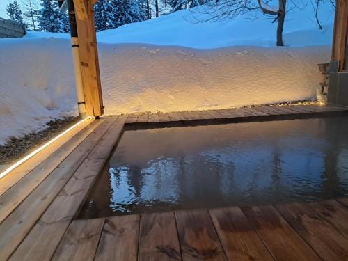 Chalet Matsuzaka - chambres d'hotes de luxe Hotel in Montvalezan