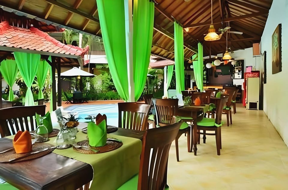 Sarinande Hotel Hotel in Kuta