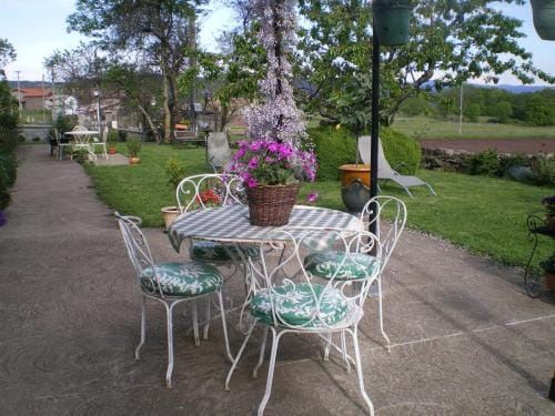 Au bon gre d'hugoline Hotel in Auvergne-Rhône-Alpes