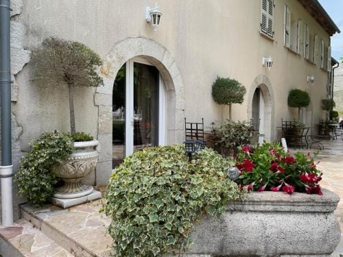 Domaine de Majastre Hotel in Bauduen