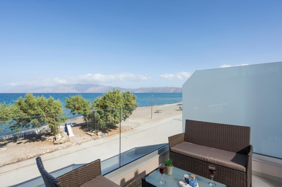 Alexia Seaview Apartments Apartment hotel in Kissamos