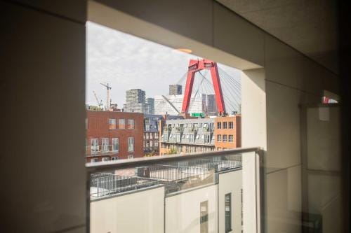 Alphabet Apartments - Prins Hendrikkade 10 Hotel in Rotterdam