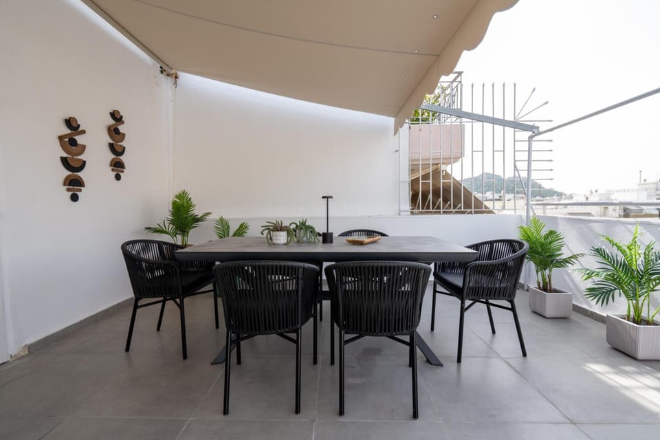 Seven Hills, Boutique Apartments Hotel in Athens