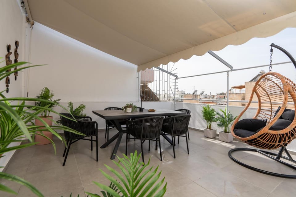 Seven Hills, Boutique Apartments Hotel in Athens