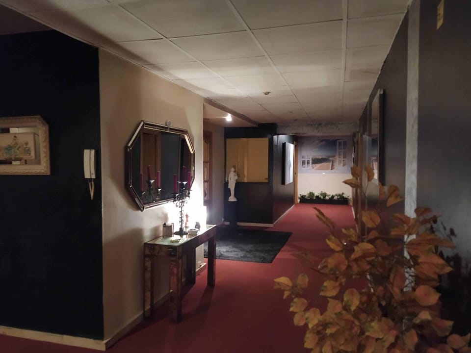 Hostal Happystay Hotel in Valencia